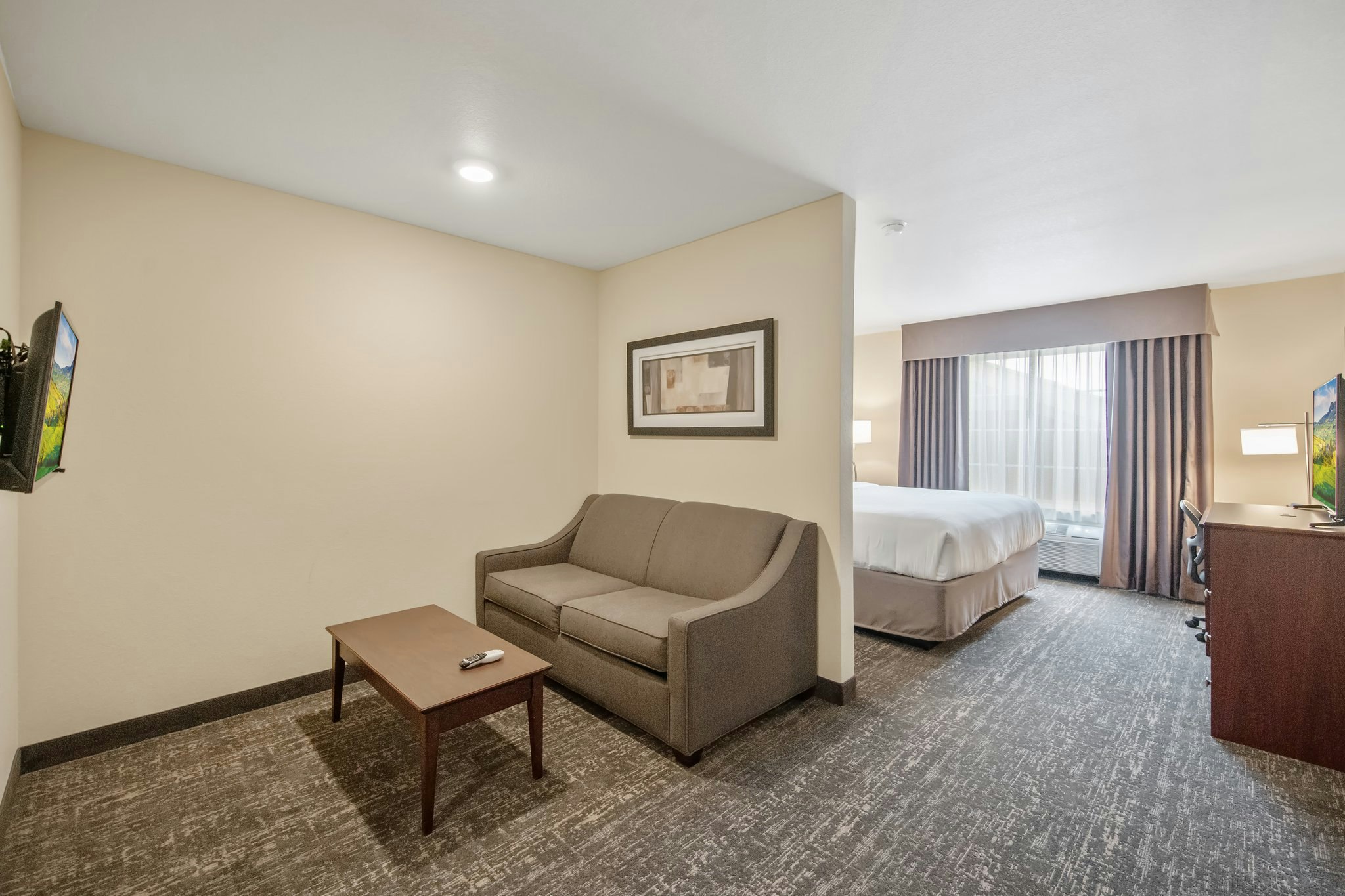 Cobblestone Hotel & Suites - Austin 27/50