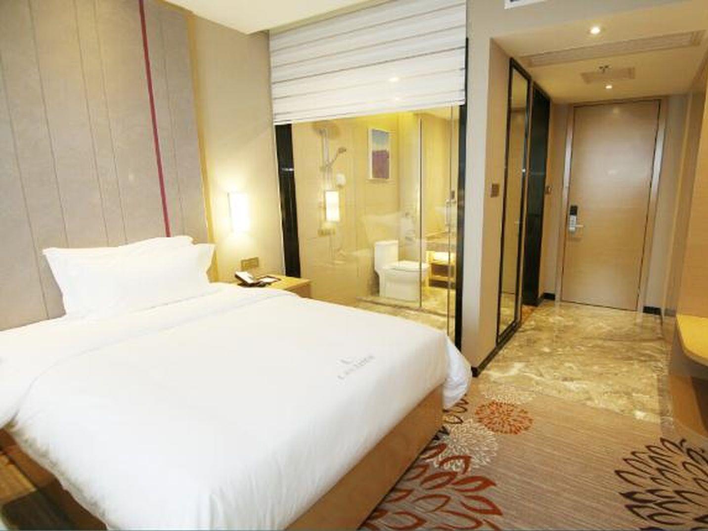 Lavande Hotel (Jiangmen Yingbin Avenue) 7/42