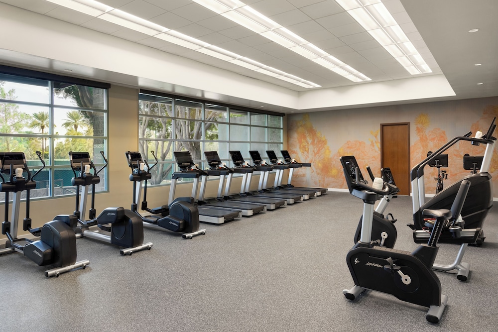 Grand Hyatt Scottsdale Resort 25/50