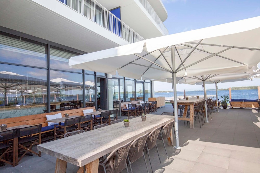 Fletcher Hotel Het Veerse Meer 53/66