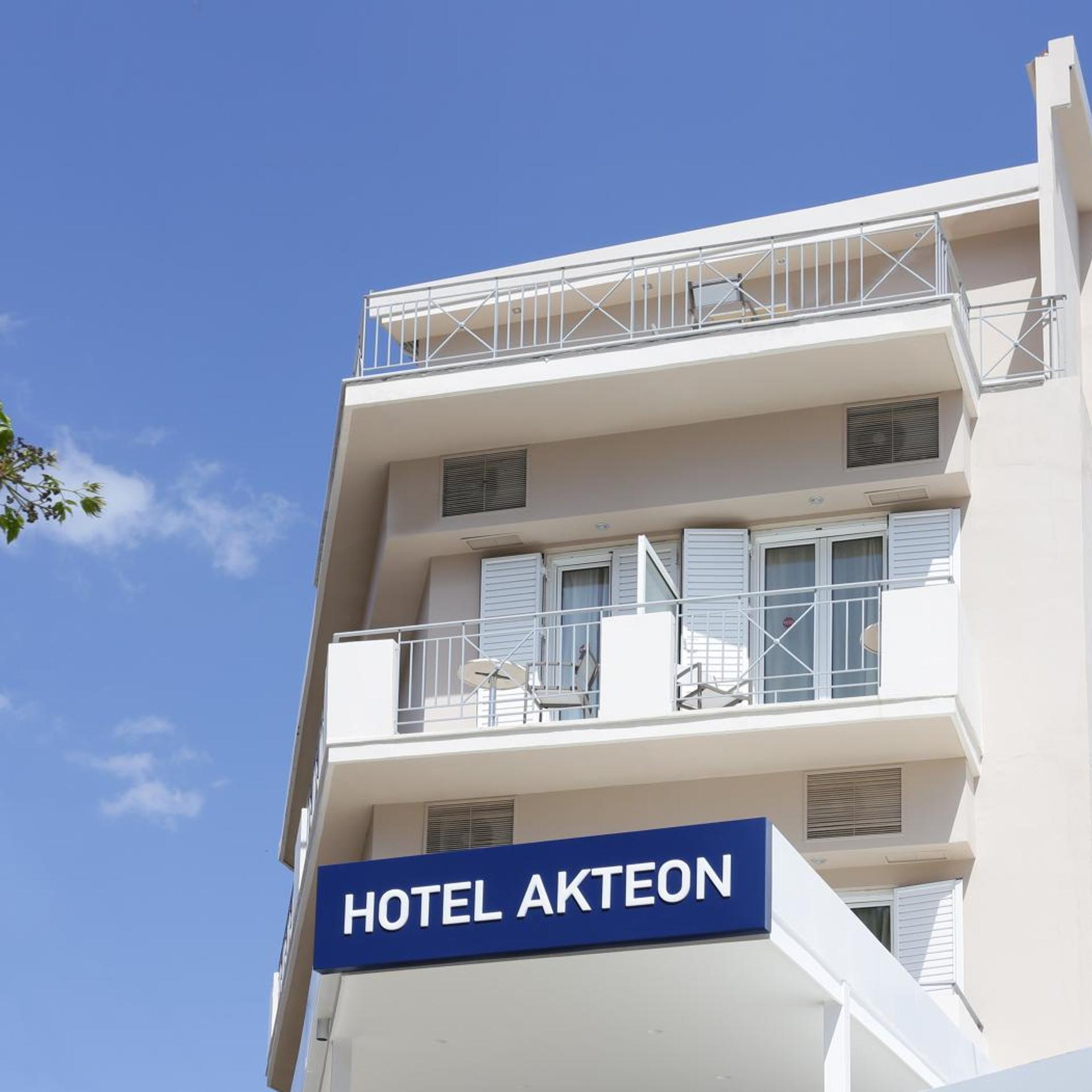 Aktaion Hotel 3/54
