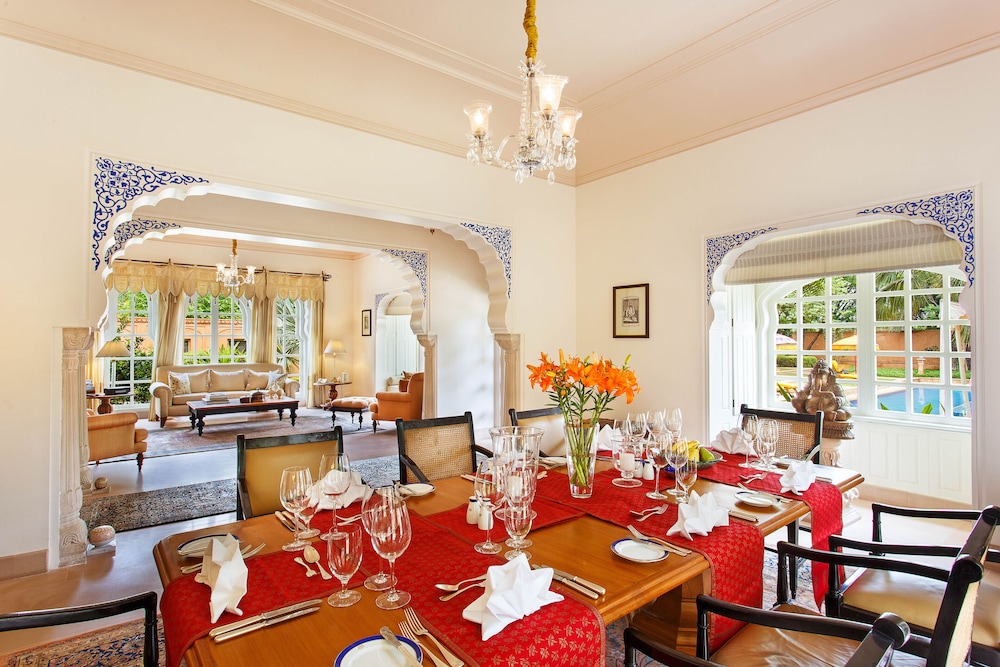 The Oberoi Rajvilas 28/41