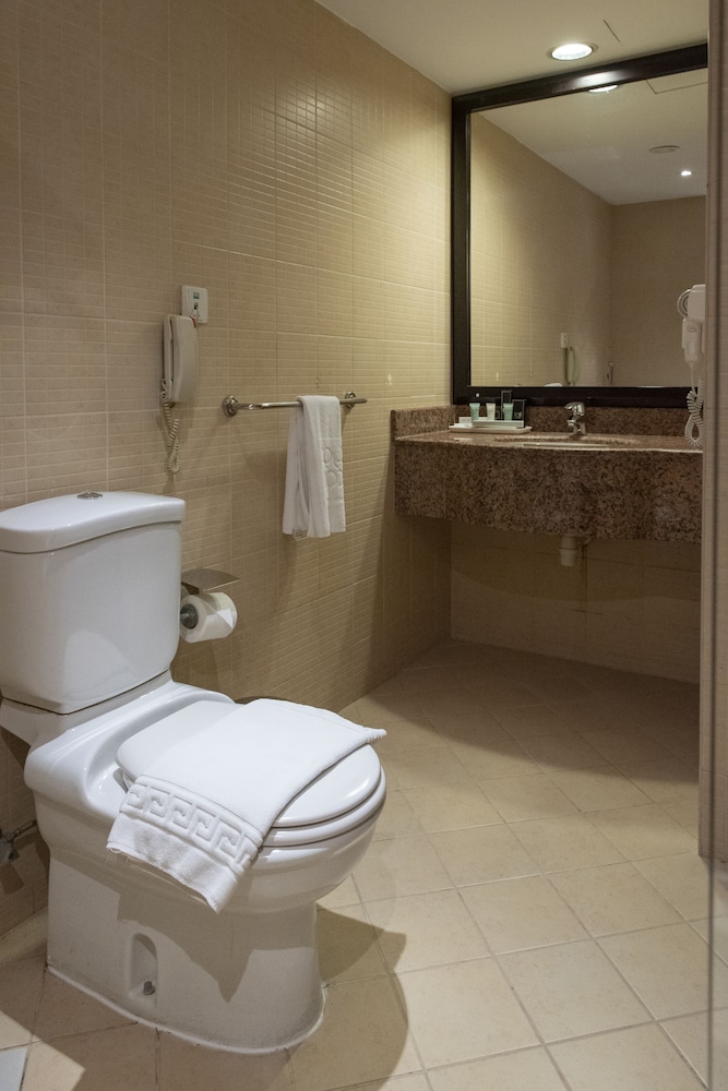 Corp Executive Hotel Doha Suites 49/50