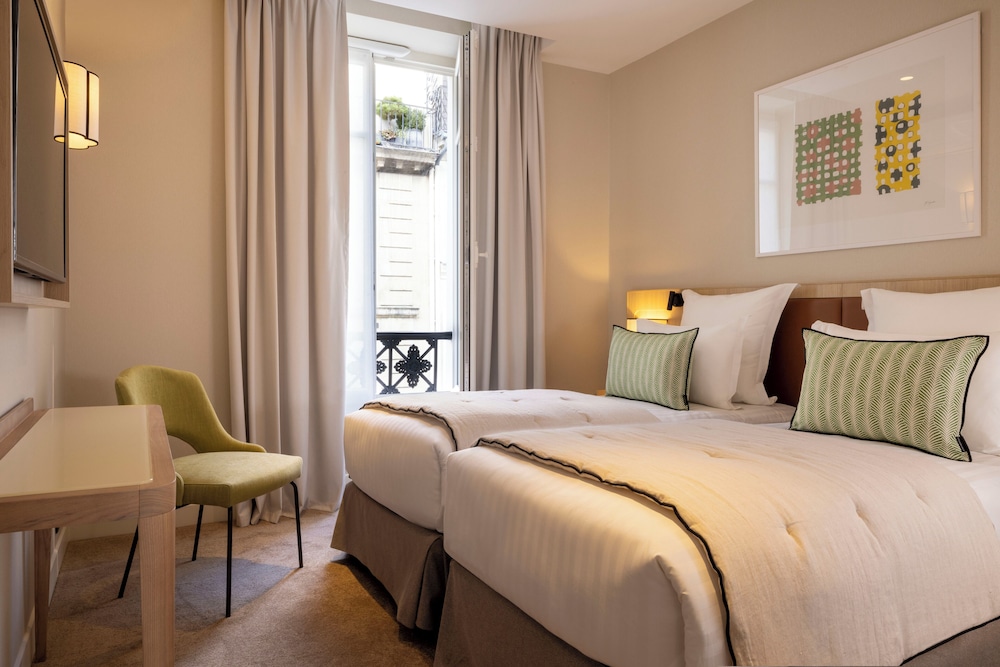 2 BEDROOMS, CONNECTING, SUPERIOR, DELUXE
