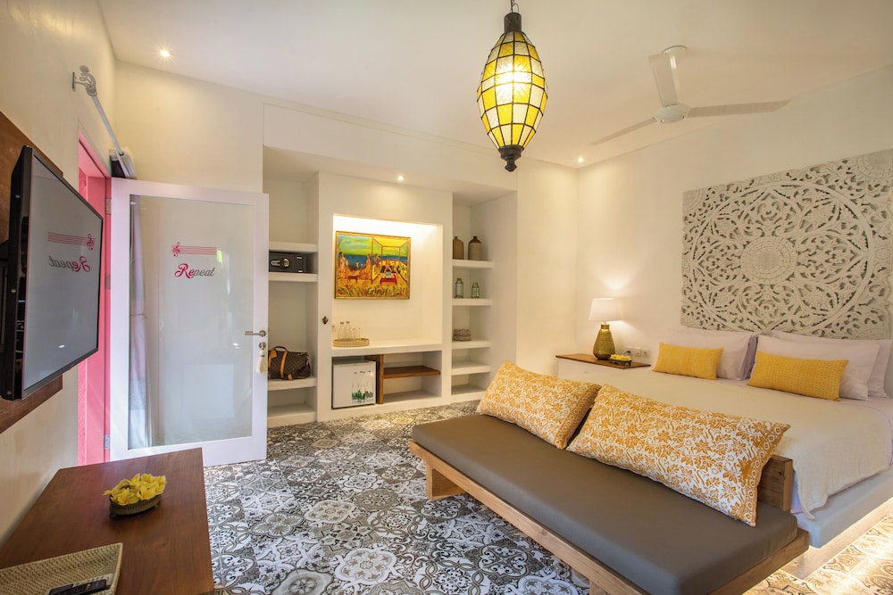 PinkPrivate Sanur - for Cool Adults Only 33/50