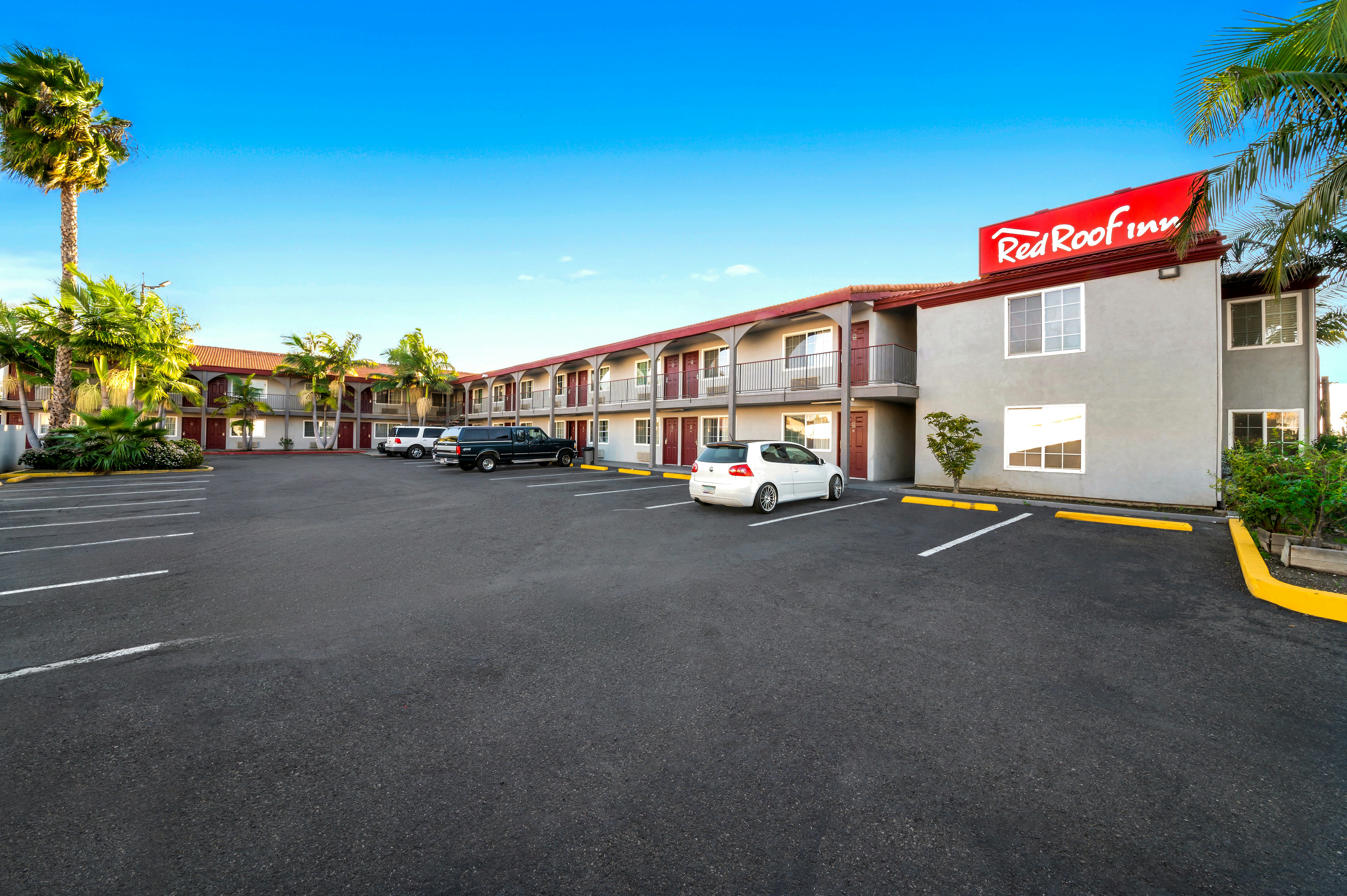 Red Roof Inn Los Angeles - Bellflower 19/27