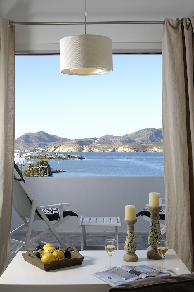 Kapetan Tasos Suites 38/60