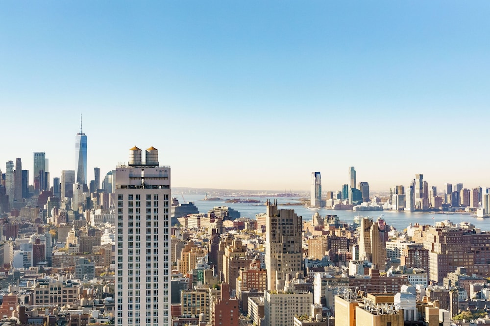 SpringHill Suites by Marriott New York Manhattan/Chelsea 24/26