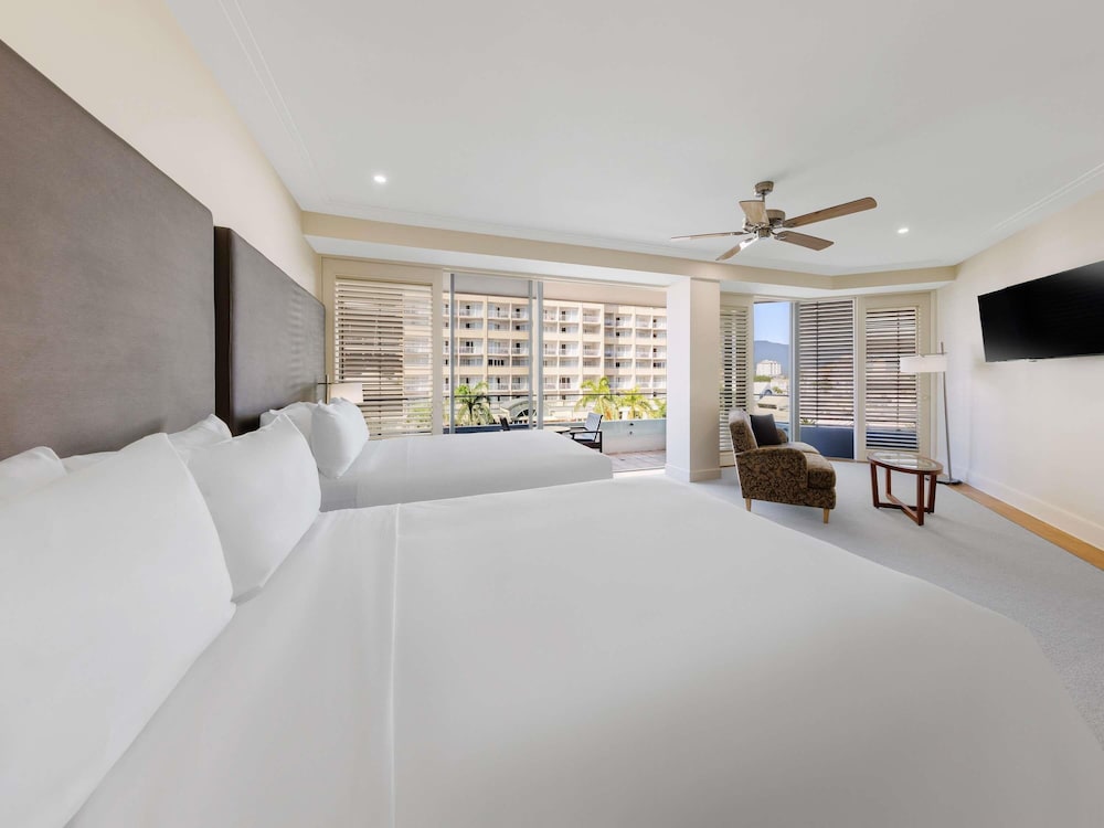 Junior Suite, 2 Double Beds, Hot Tub