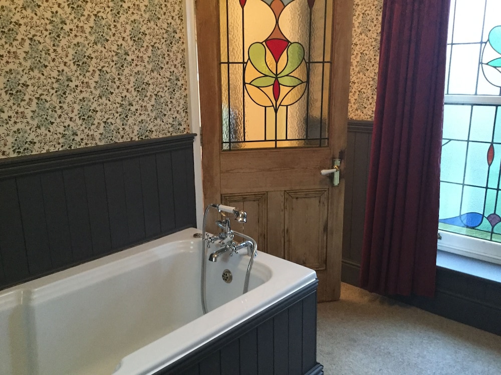 Llwyn Hall Country House 33/33
