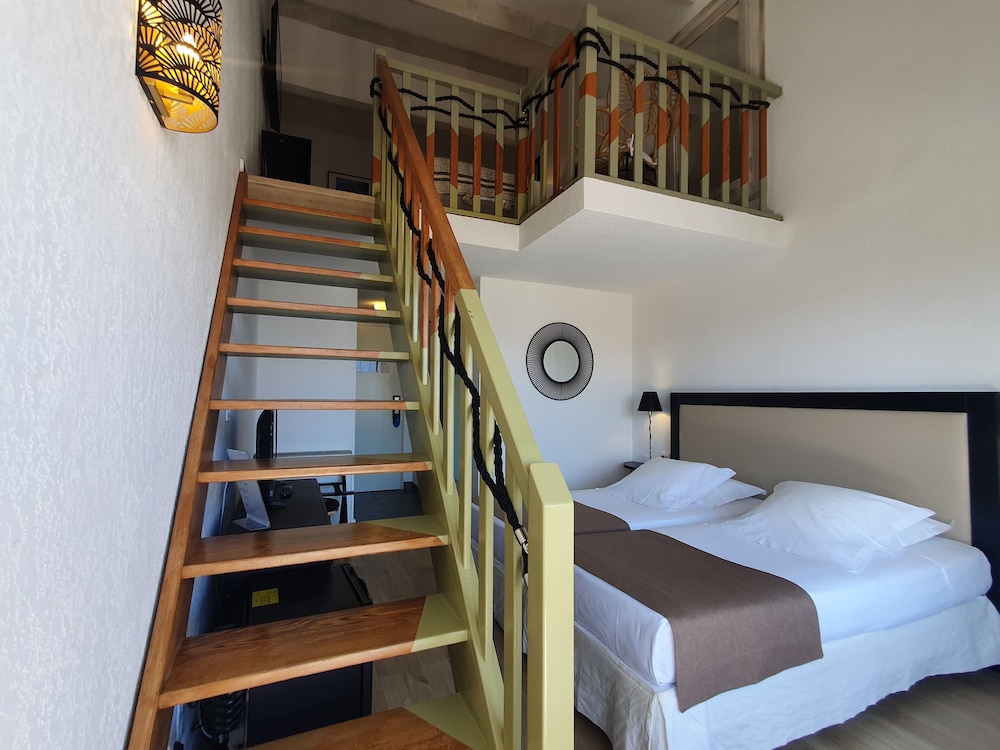 Hotel Mariana 26/69