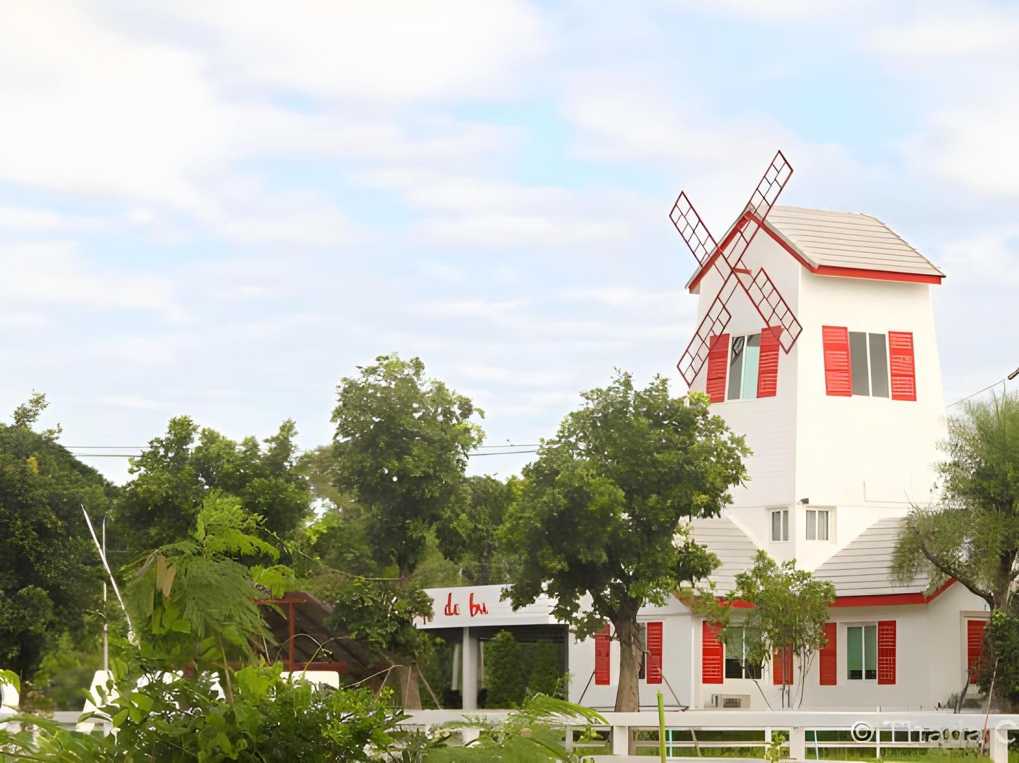 Thada Chateau Hotel 5/50