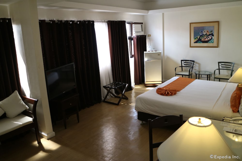 Harbor Town Hotel 17/50