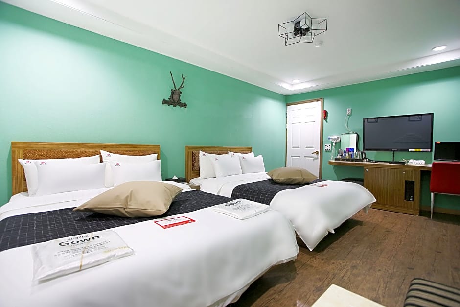 Hotel Mong Chuncheon 8/89