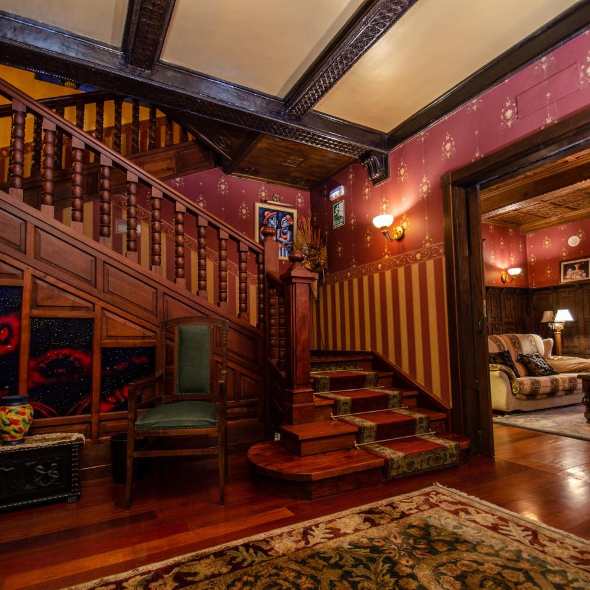 Hotel Palacete Real 39/43