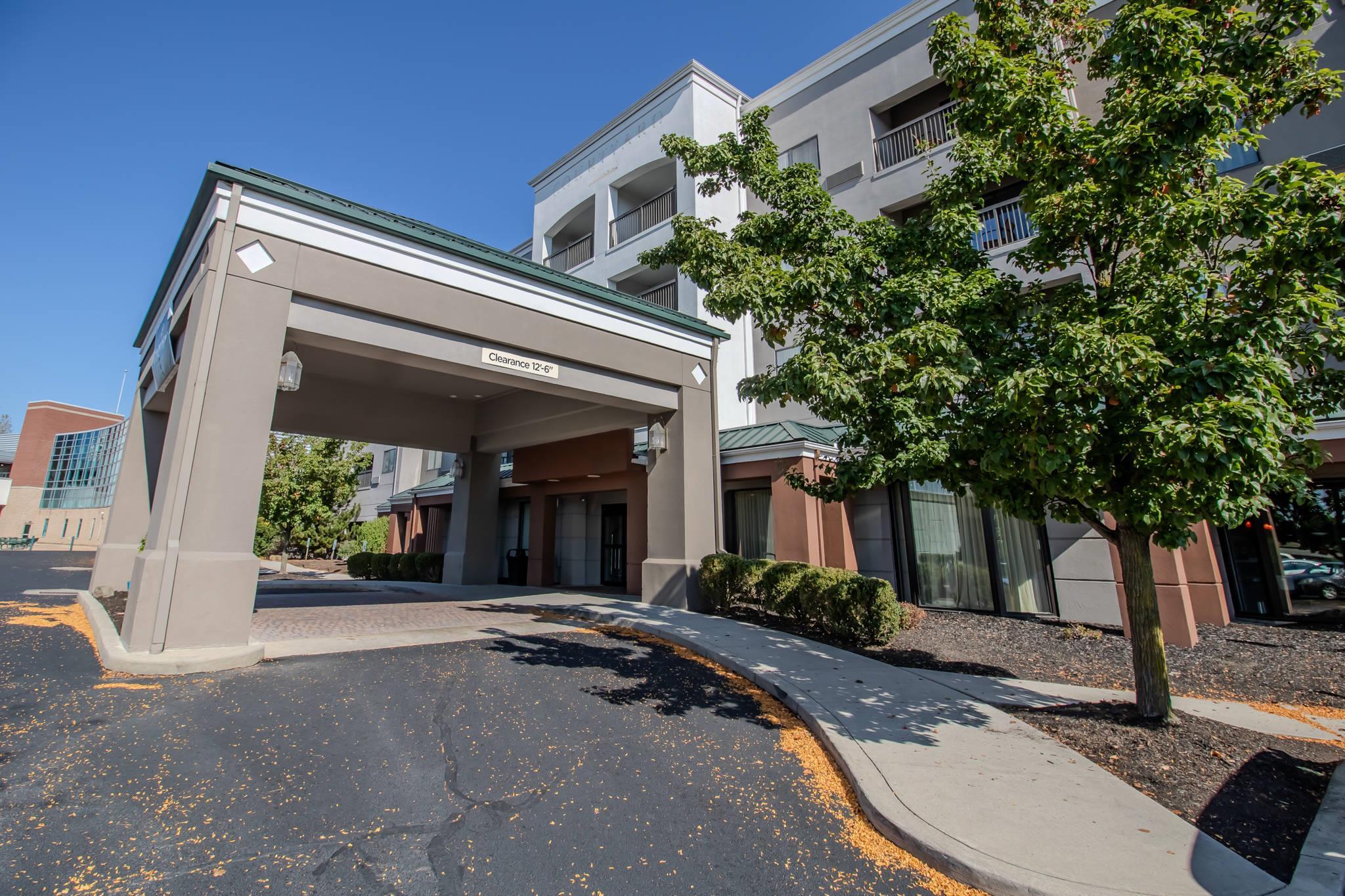 Country Inn & Suites by Radisson, Convention Center 43/44