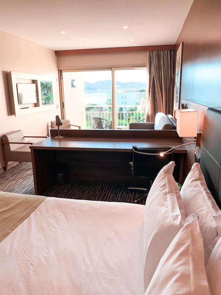 Luxotel Cannes 45/75
