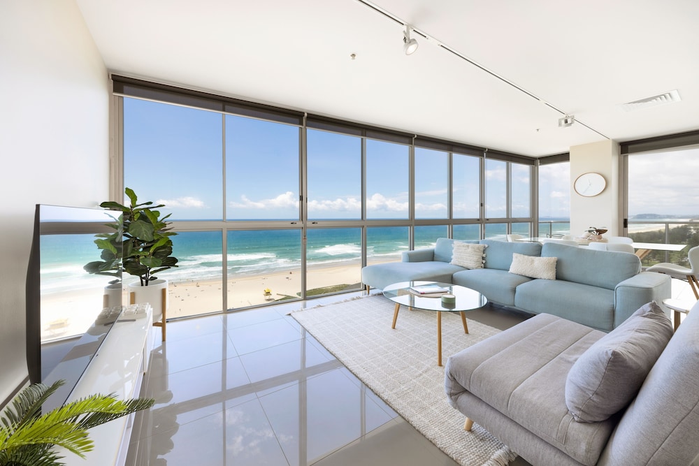ULTIQA Air on Broadbeach 37/71