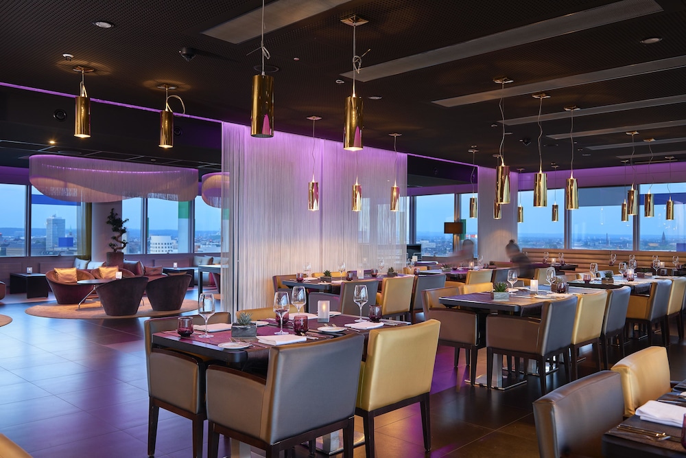 Innside By Melia Dusseldorf Hafen 53/75