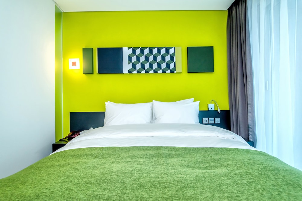 CO-OP CITY HOTEL SEONGSAN 13/71