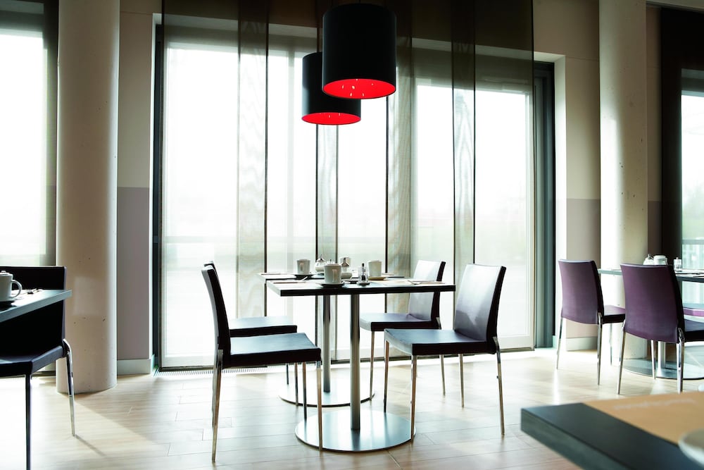INTERCITYHOTEL MANNHEIM 34/40
