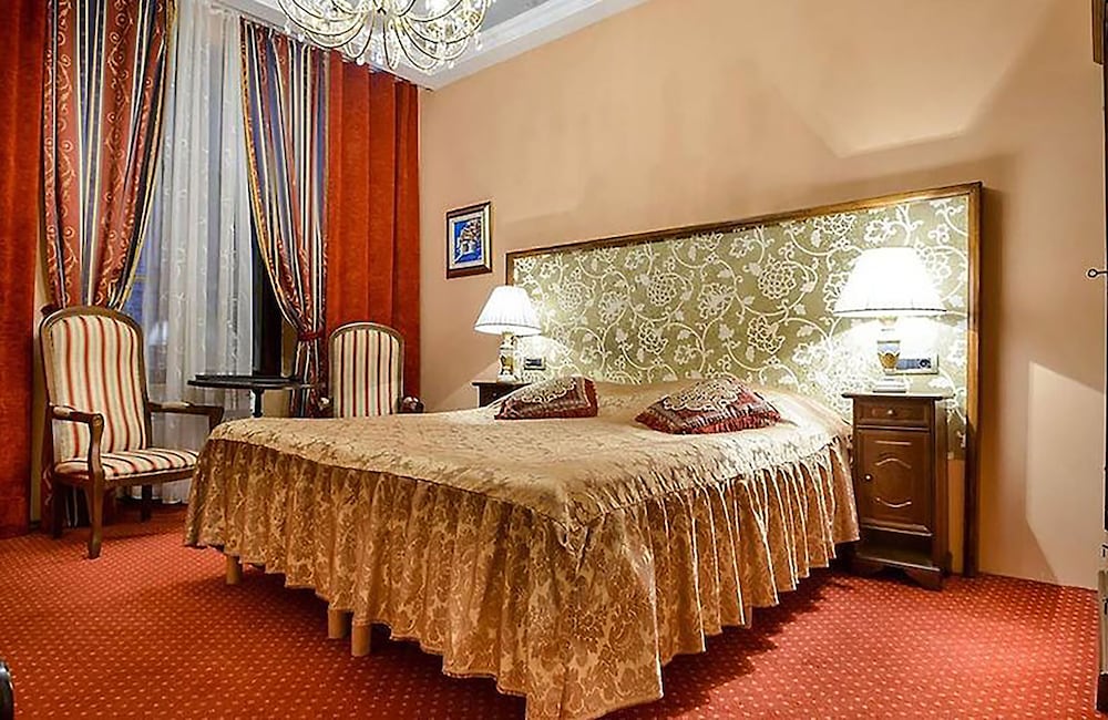 Hamlet Bed and Breakfast 15/66