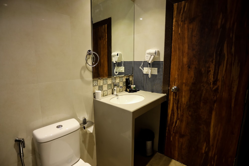 Amara Grand 36/37