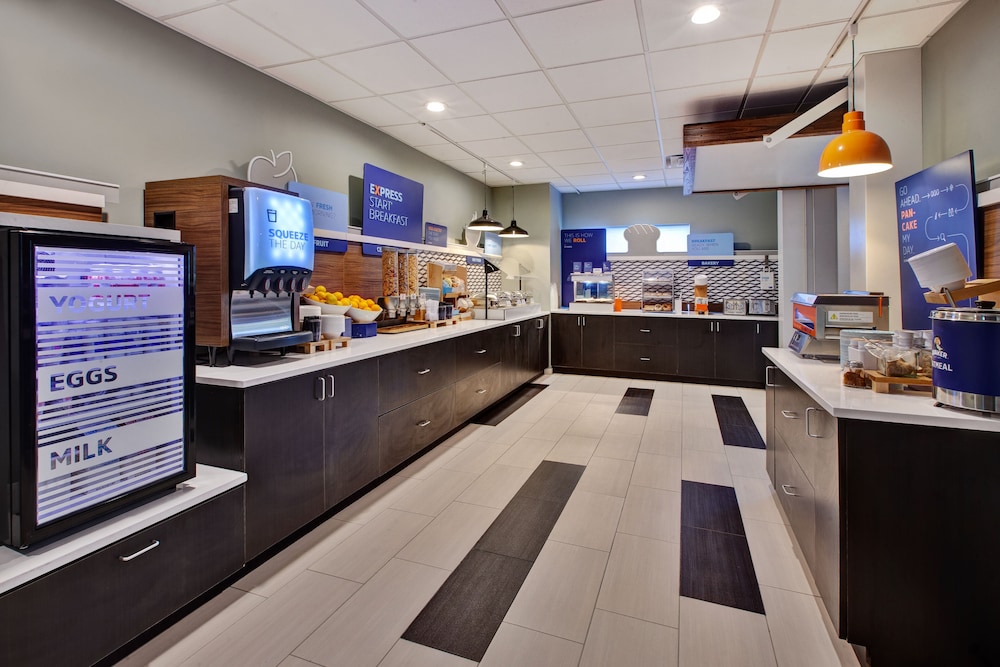 Holiday Inn Express Hotel And Suites Absecon Atlantic City Area 5/48