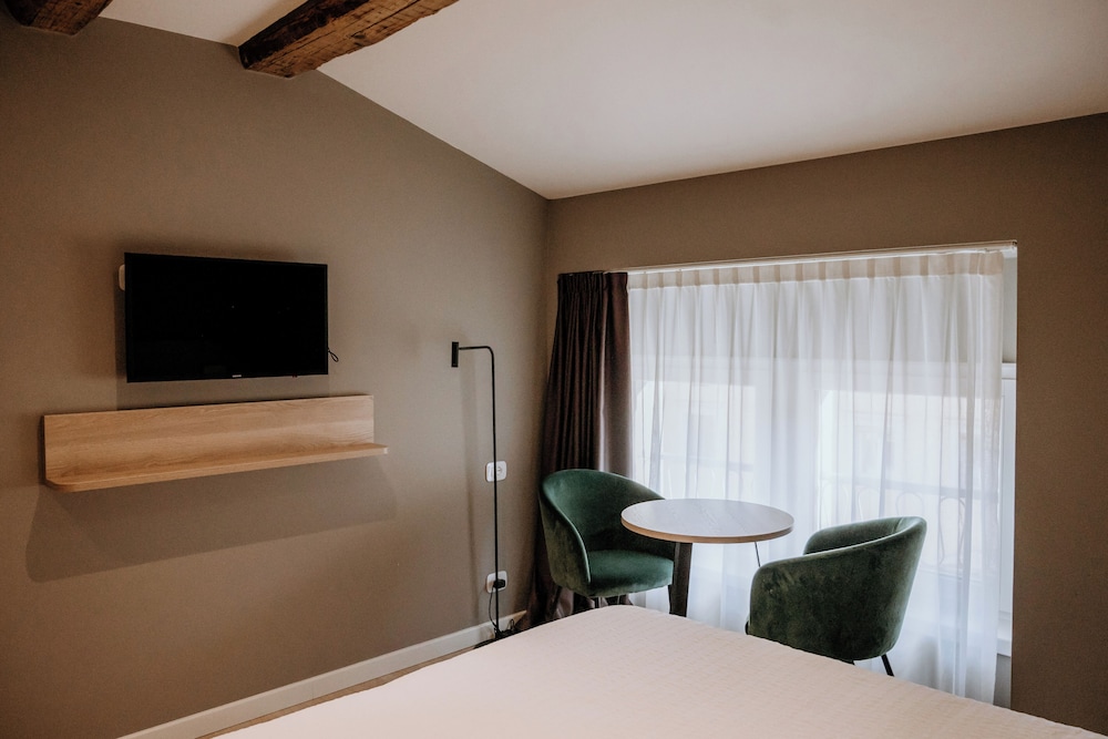 Comfort, Triple, 1 Queen and 1 Single Bed, City View, Hotel Garni Venezia 8/10