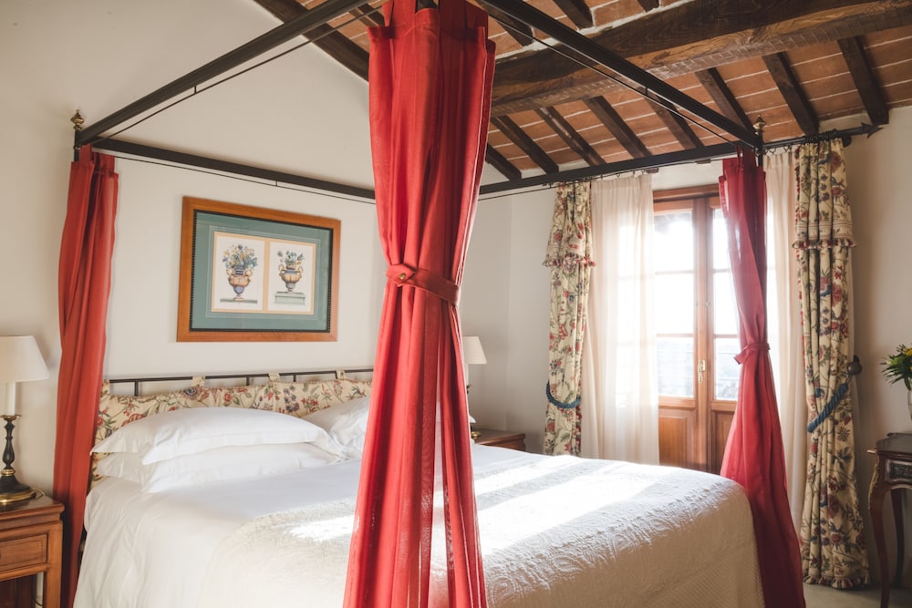 Superior, Twin Beds