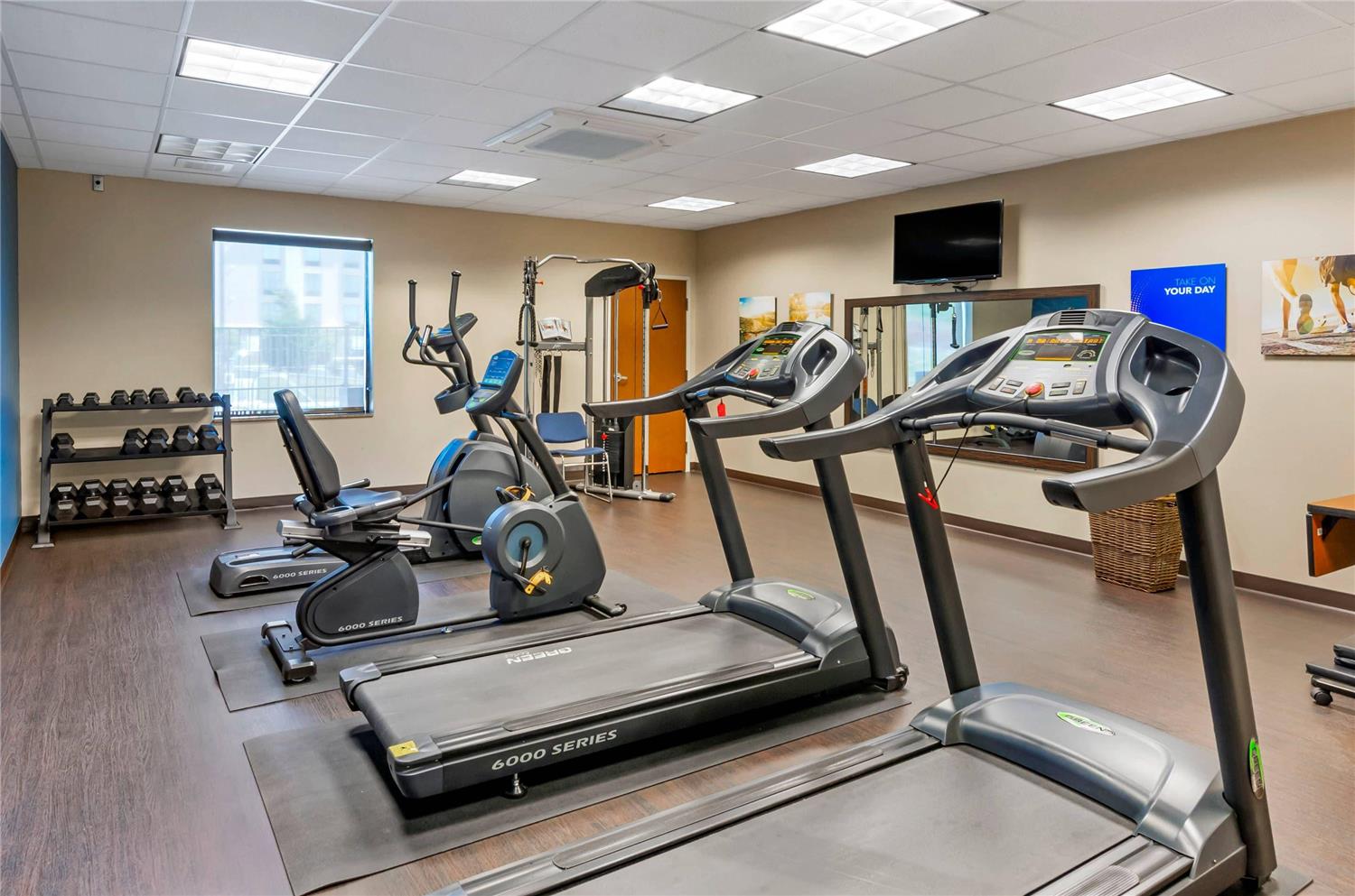 Comfort Inn & Suites Lynchburg Airport - University Area 21/40