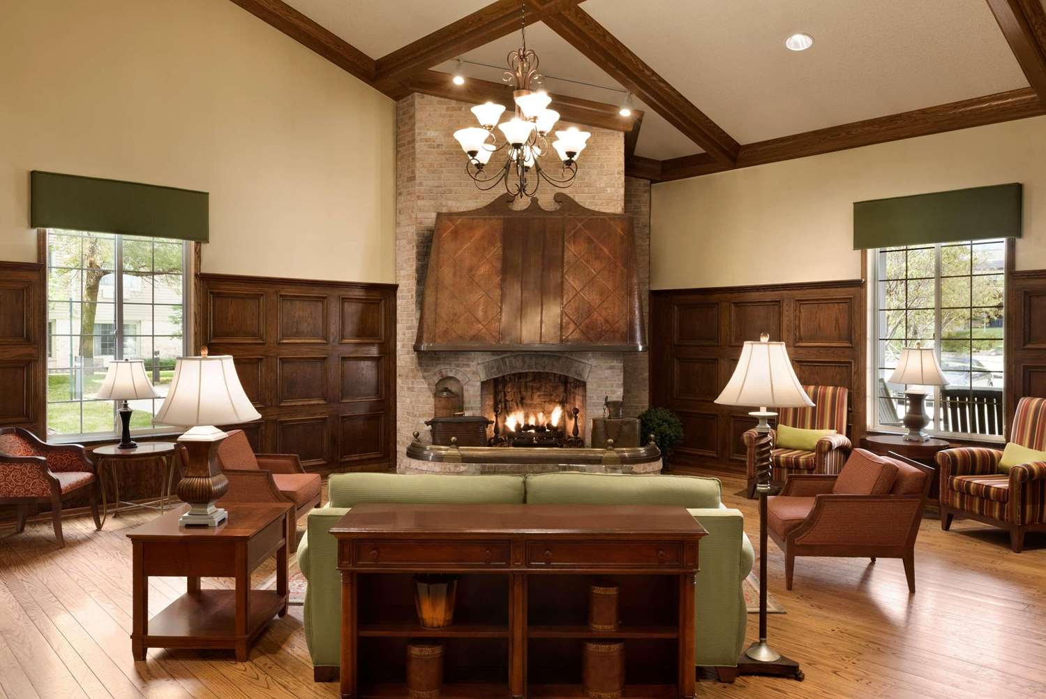 Country Inn & Suites By Radisson Chanhassen, MN 9/20