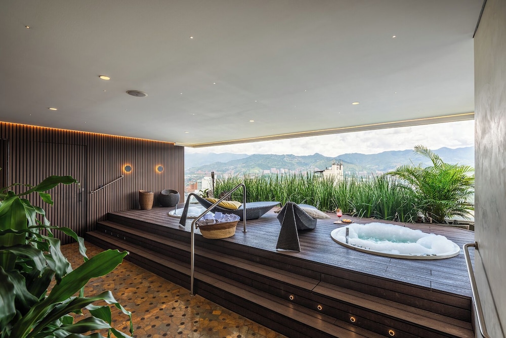 Diez Hotel Categoria Colombia 37/64