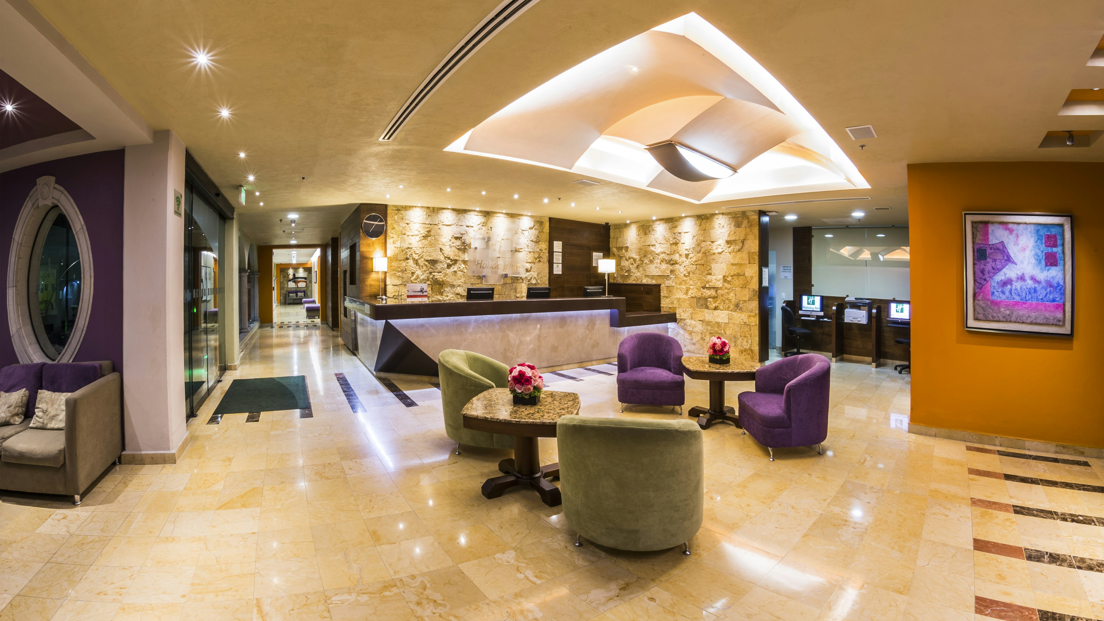 Holiday Inn Orizaba 8/50