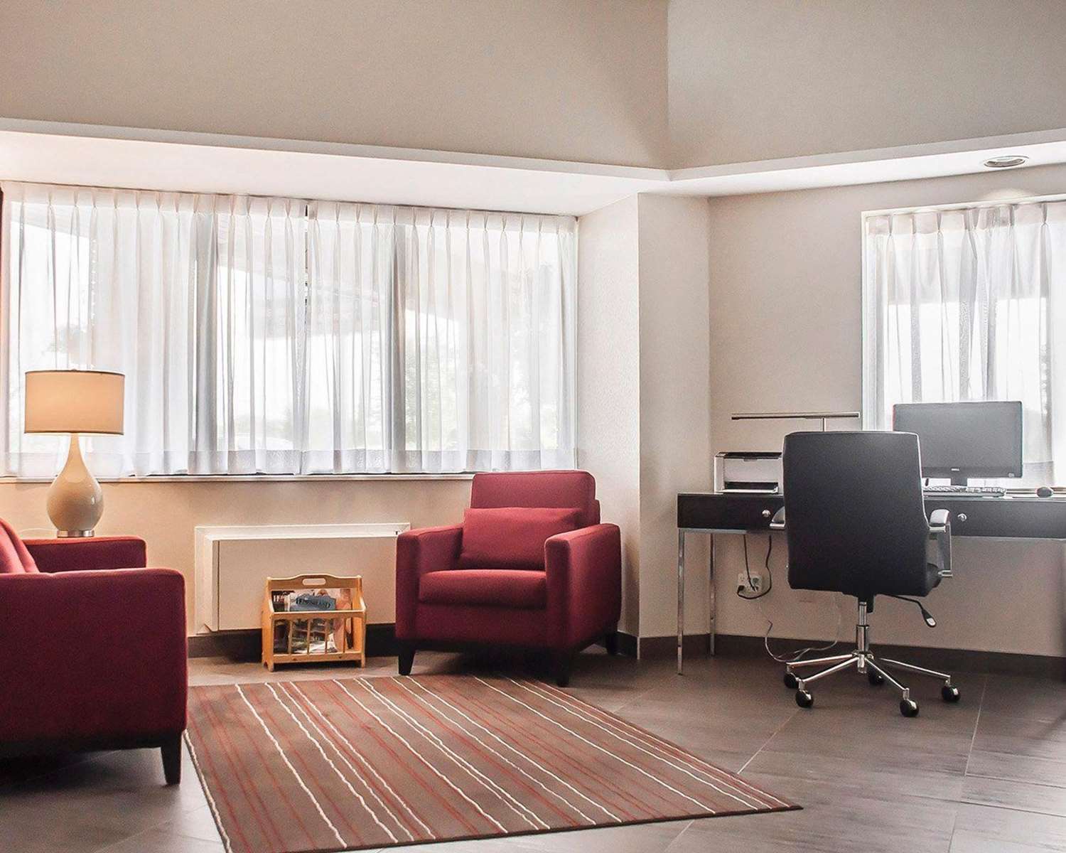 Comfort Inn Orillia 13/17