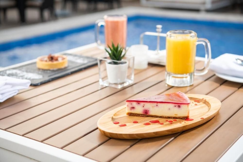 فندق قمر جدة(Landmark Hotel & Suites (formerly Al Qamar Hotel)) 39/46