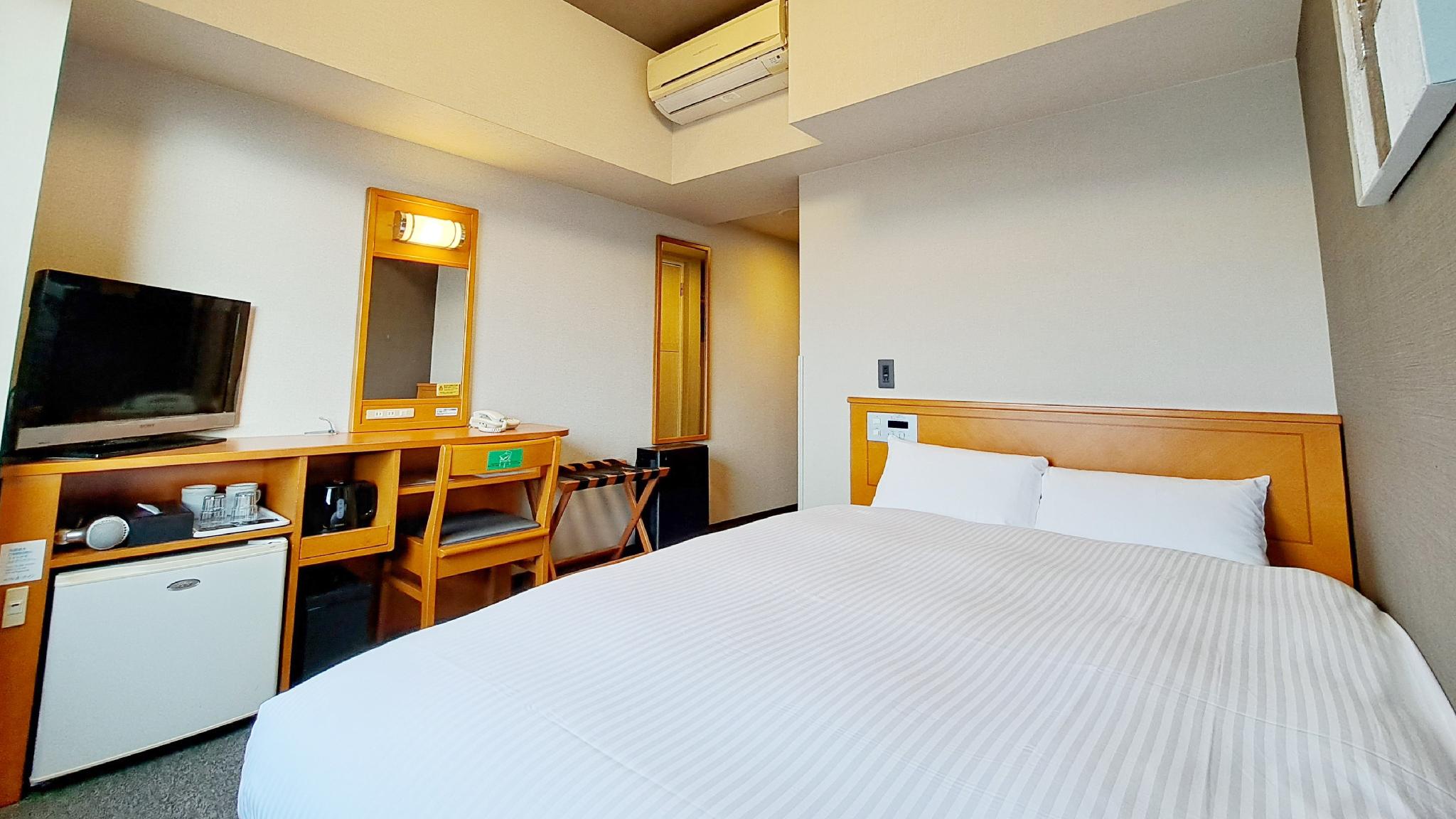 Semi Room, Standard, Semi Double Bed