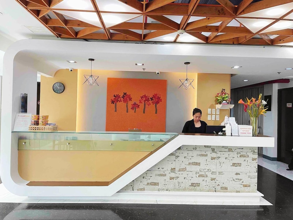 Travelbee Fuente Inn 7/52