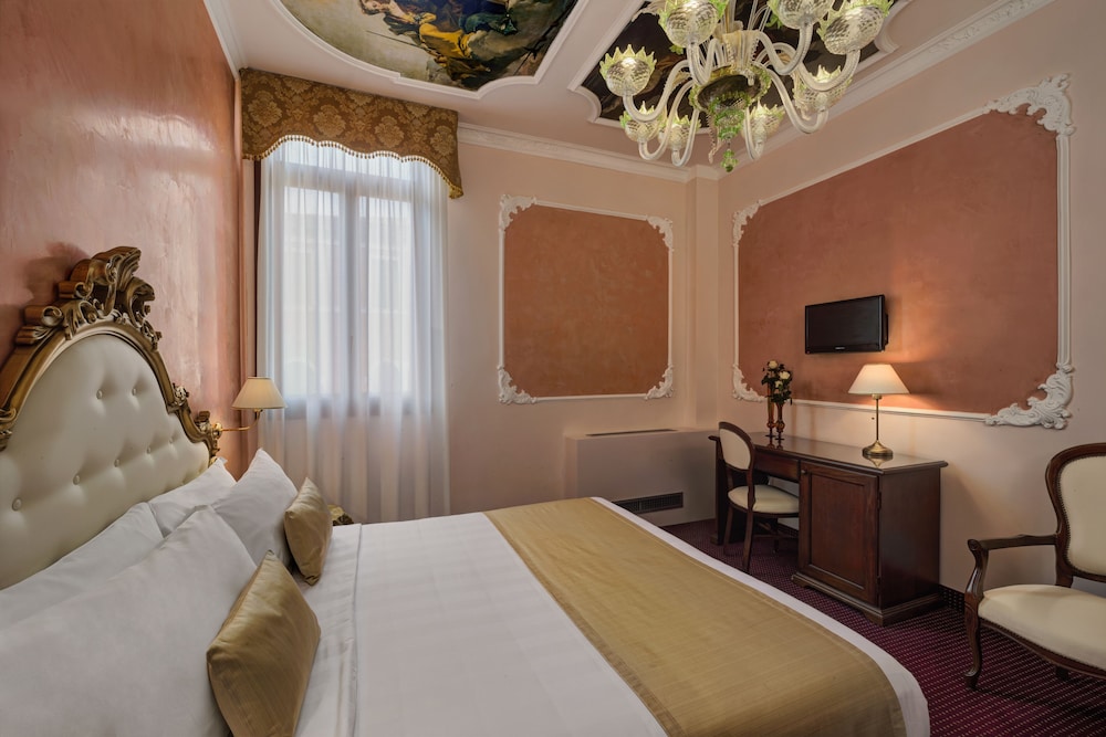Pausania Hotel 11/49
