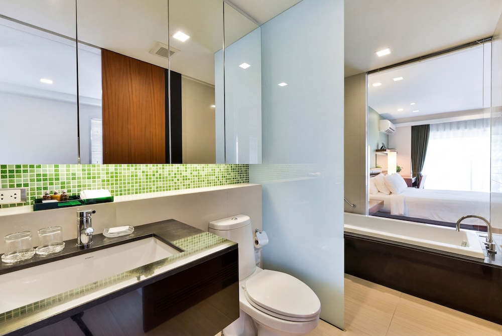 The Park 9, A Living Serviced Residence 72/73