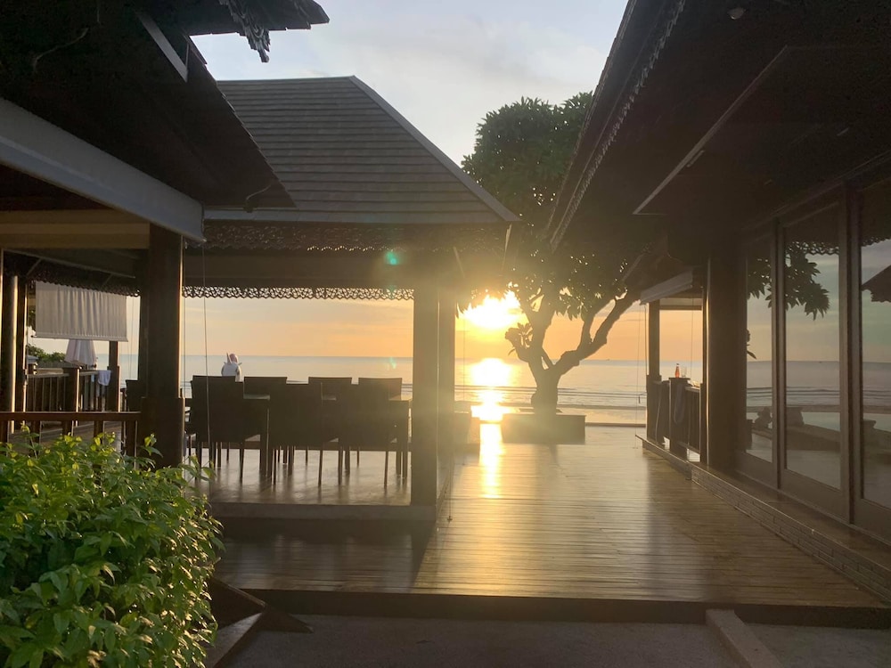 Amara Villa Khao Ka Lok 33/49