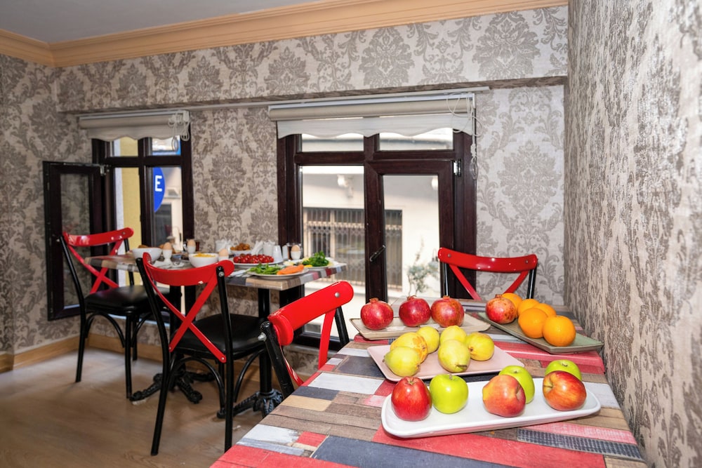 Taksim Maxwell Hotel 53/62