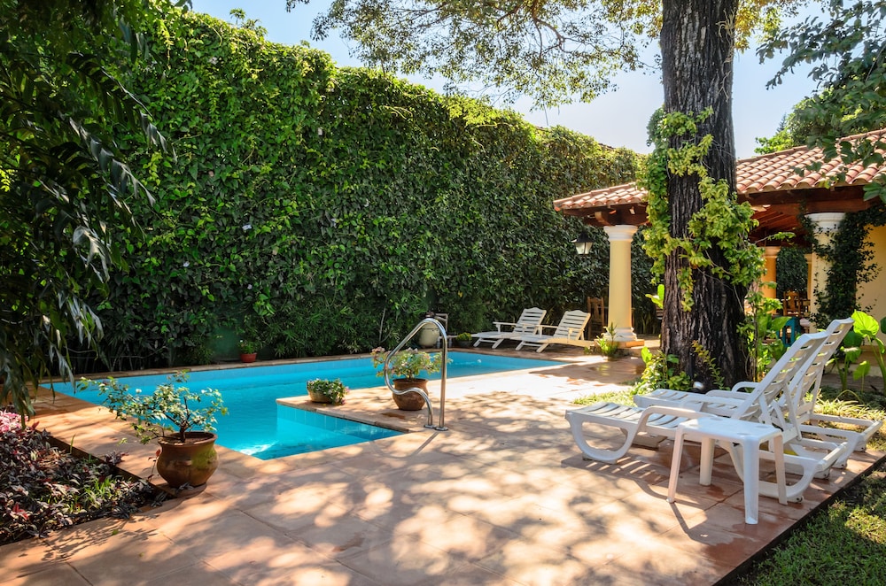 LA CASONA HOTEL BOUTIQUE 58/62