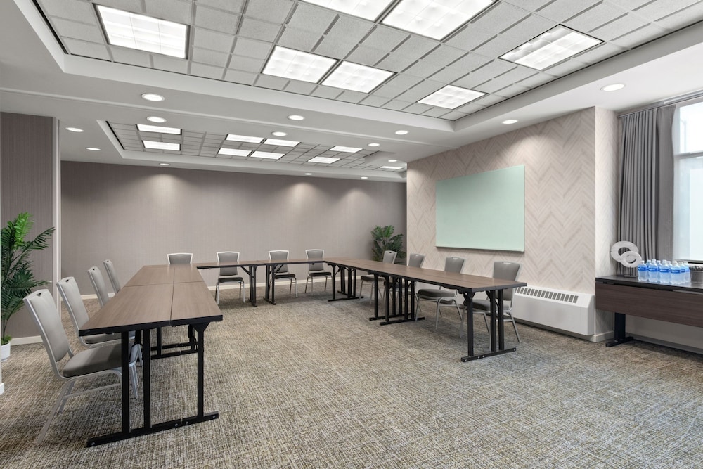 Springhill Suites By Marriott Fairbanks 40/48