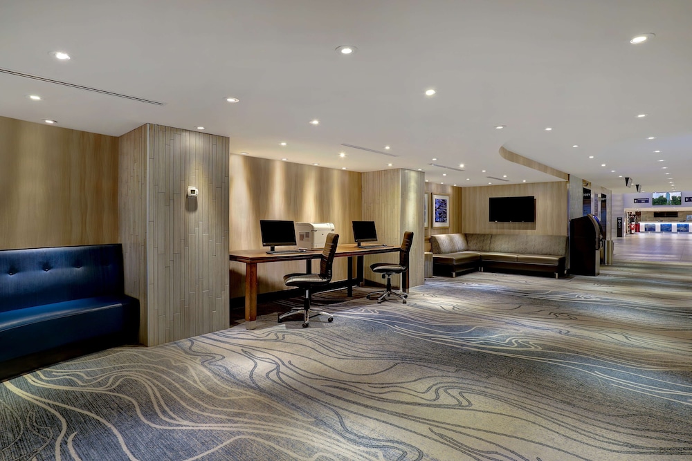 Embassy Suites By Hilton Niagara Falls Fallsview 15/52
