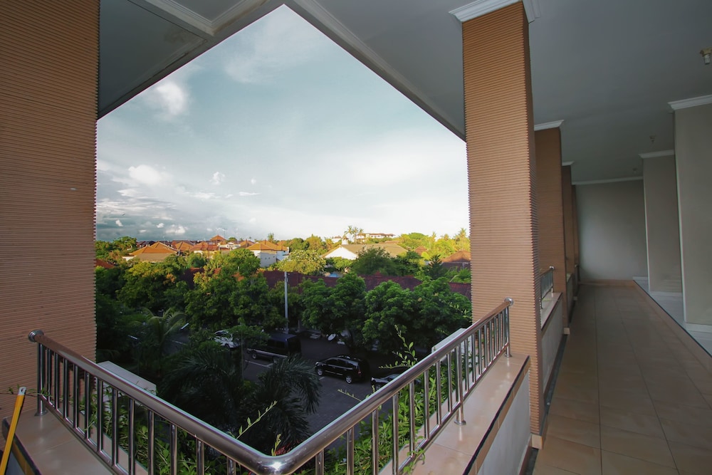 Pondok Anyar Inn 42/50