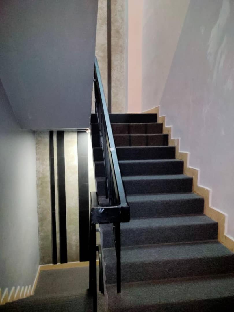 9 Square Hotel Subang Jaya 25/50