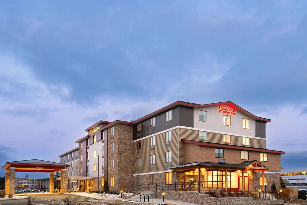 Hawthorn Extended Stay by Wyndham Williston/Burlington 1/38