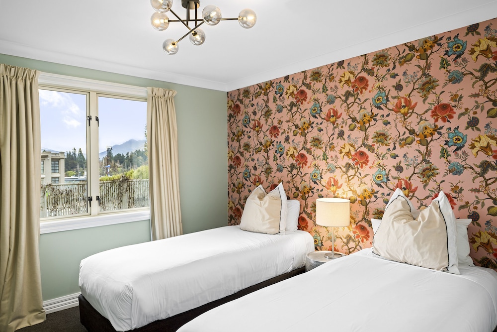 Dairy Private Luxury Hotel 17/81