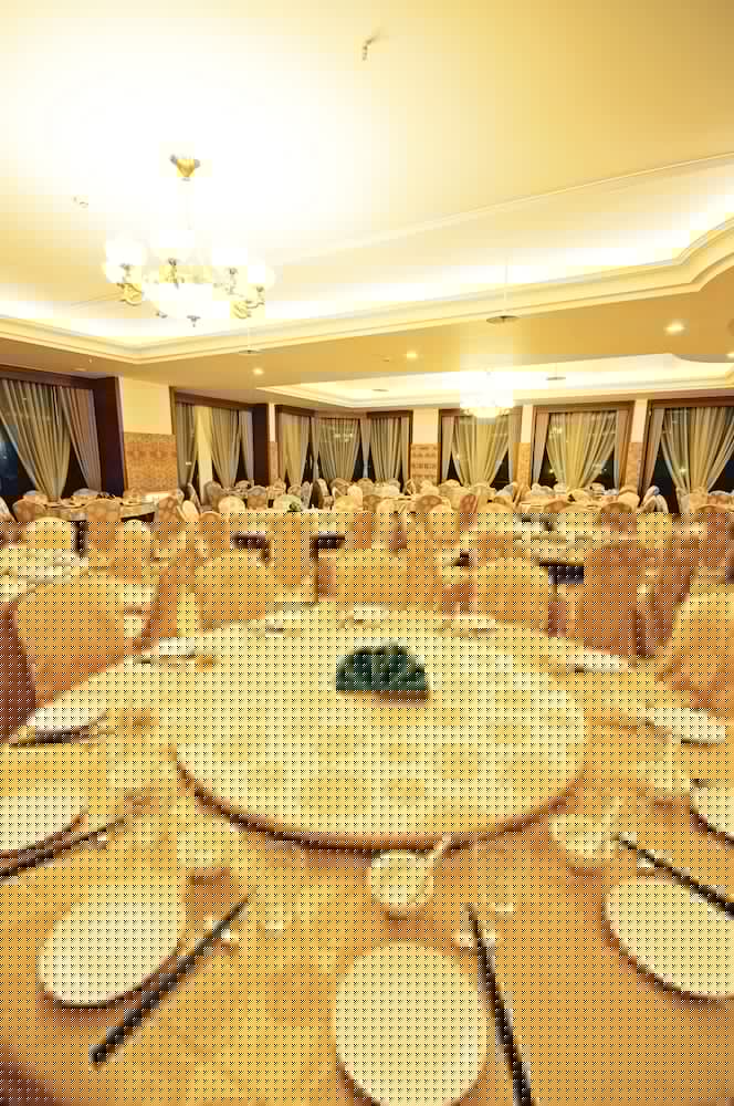 Yaling Hotel 33/40